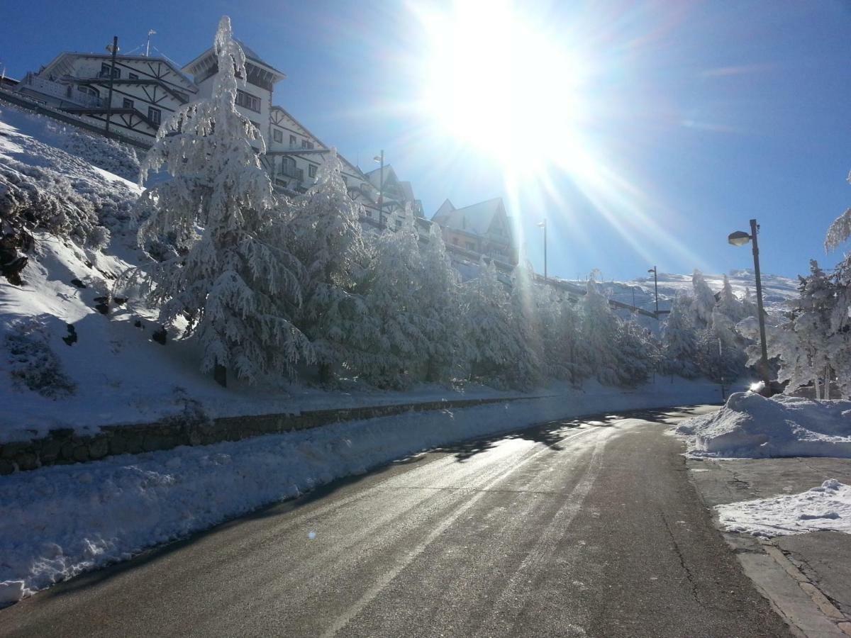 Estudio Cerca Del Telesilla Sierra Nevada Exterior foto